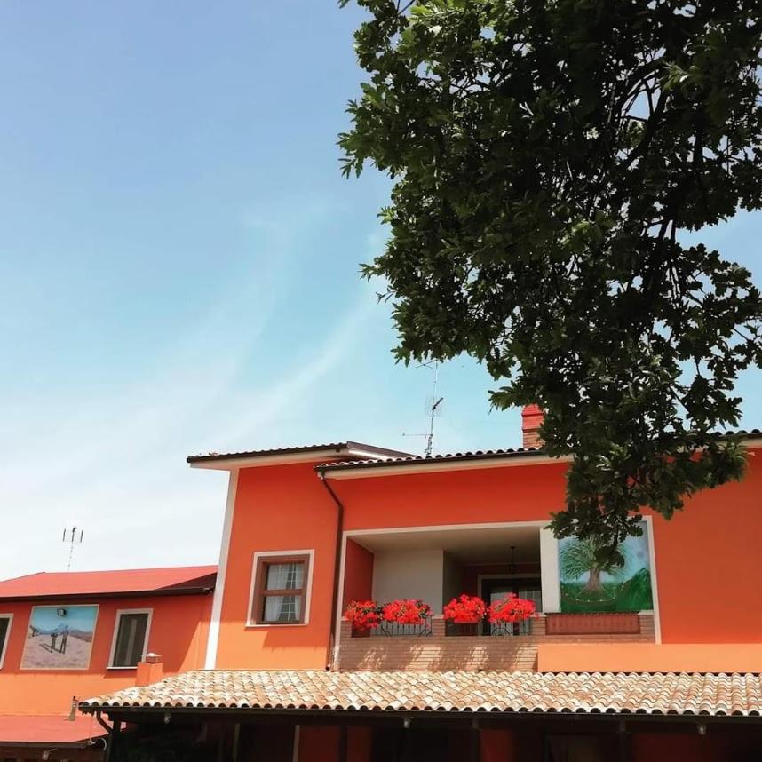 B&B Gli Amici Del Tubarello Roseto Degli Abruzzi Dış mekan fotoğraf