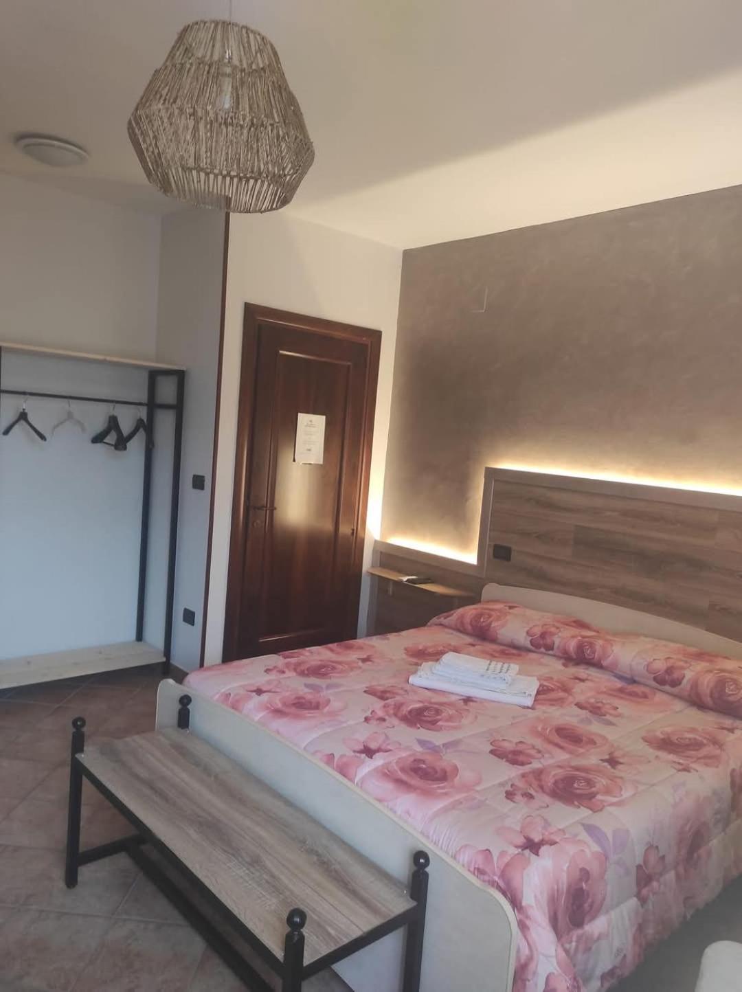 B&B Gli Amici Del Tubarello Roseto Degli Abruzzi Dış mekan fotoğraf